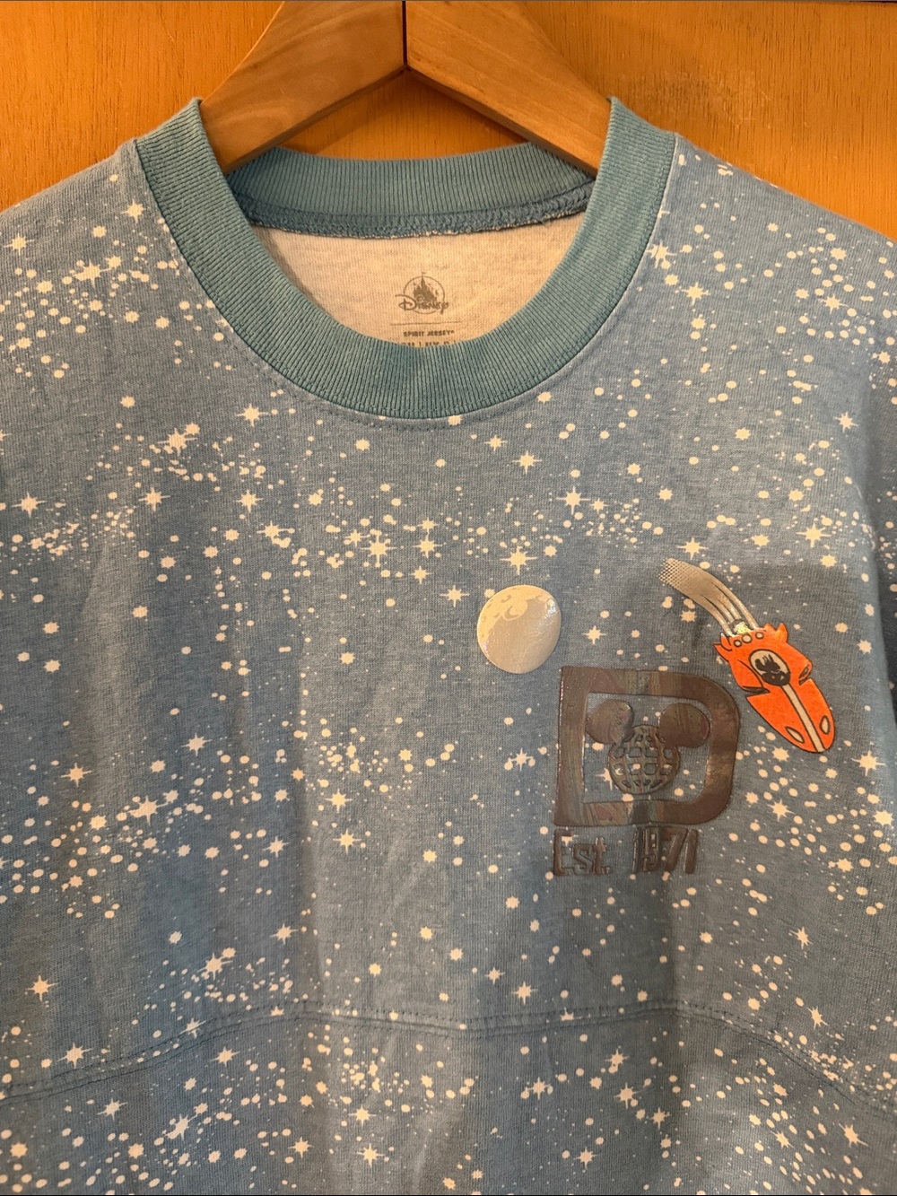 Disney Tomorrow Land Star Print Crewneck Spirit Jersey Sweatshirt Blue Small - Picture 2 of 9